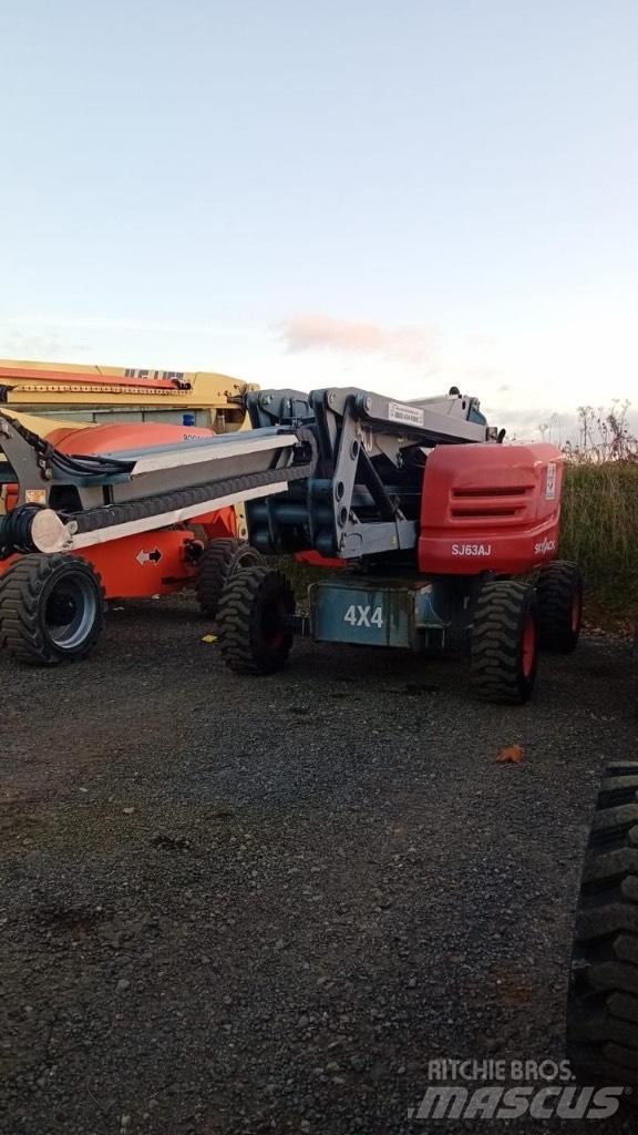 SkyJack SJ 63 AJ Karos emelők