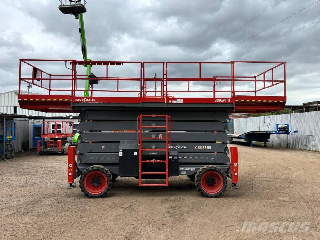 SkyJack SJ 9664 RT Ollós emelők