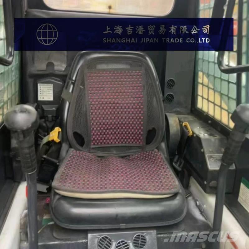 Bobcat S 130 Kompaktrakodók