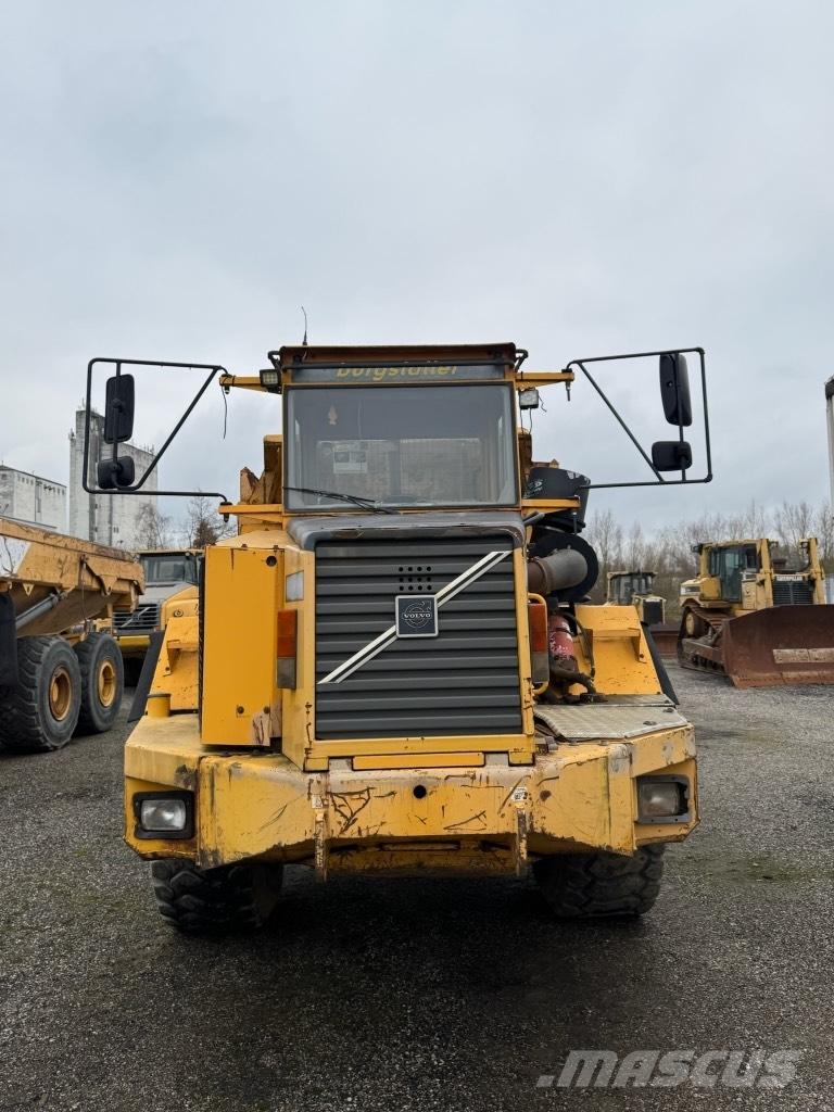 Volvo A 30 C Csuklósdömperek