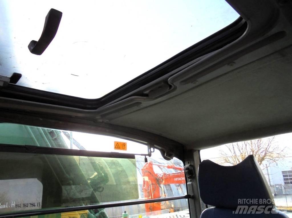 Hitachi ZX 190 W-3 Gumikerekes kotrók