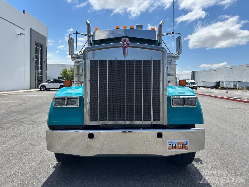 Kenworth W 900 Nyergesvontatók