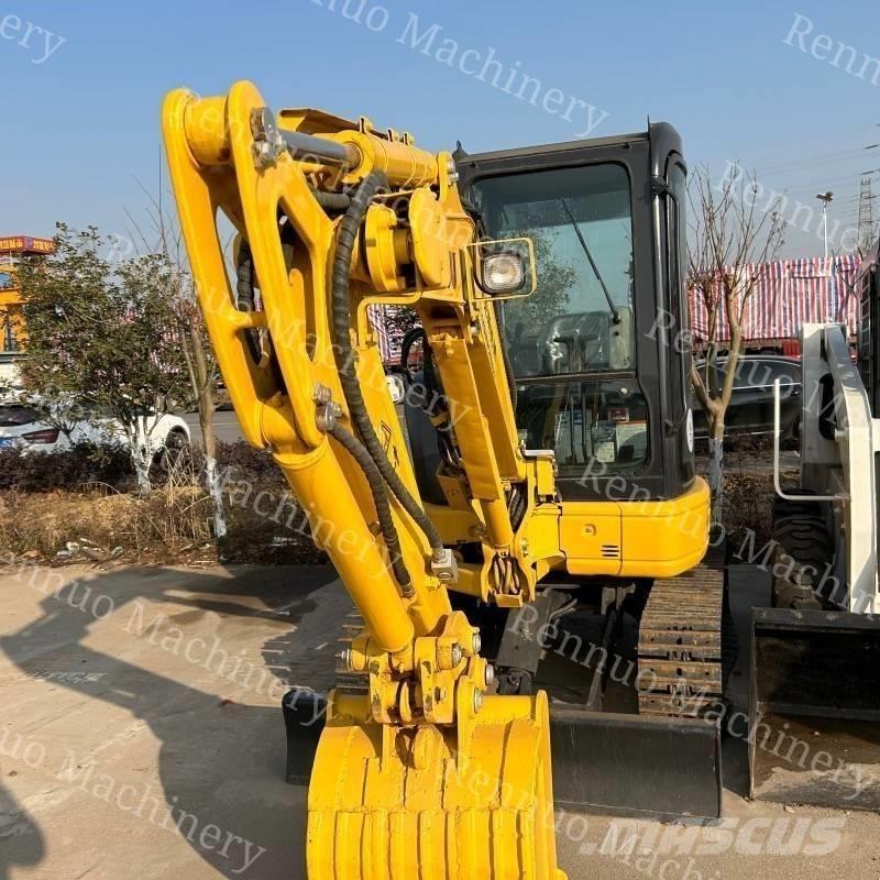 Komatsu PC 35 MR-3 Mini kotrók < 7t