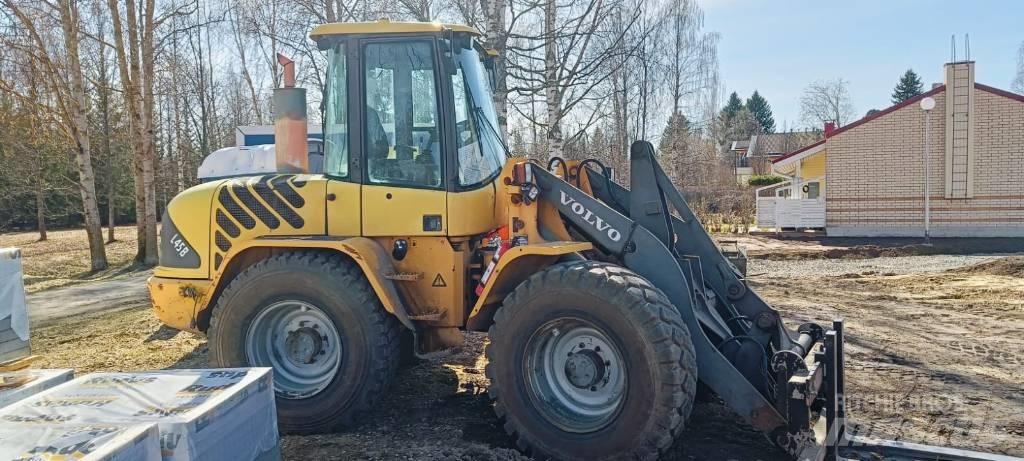 Volvo L 45 B Gumikerekes homlokrakodók