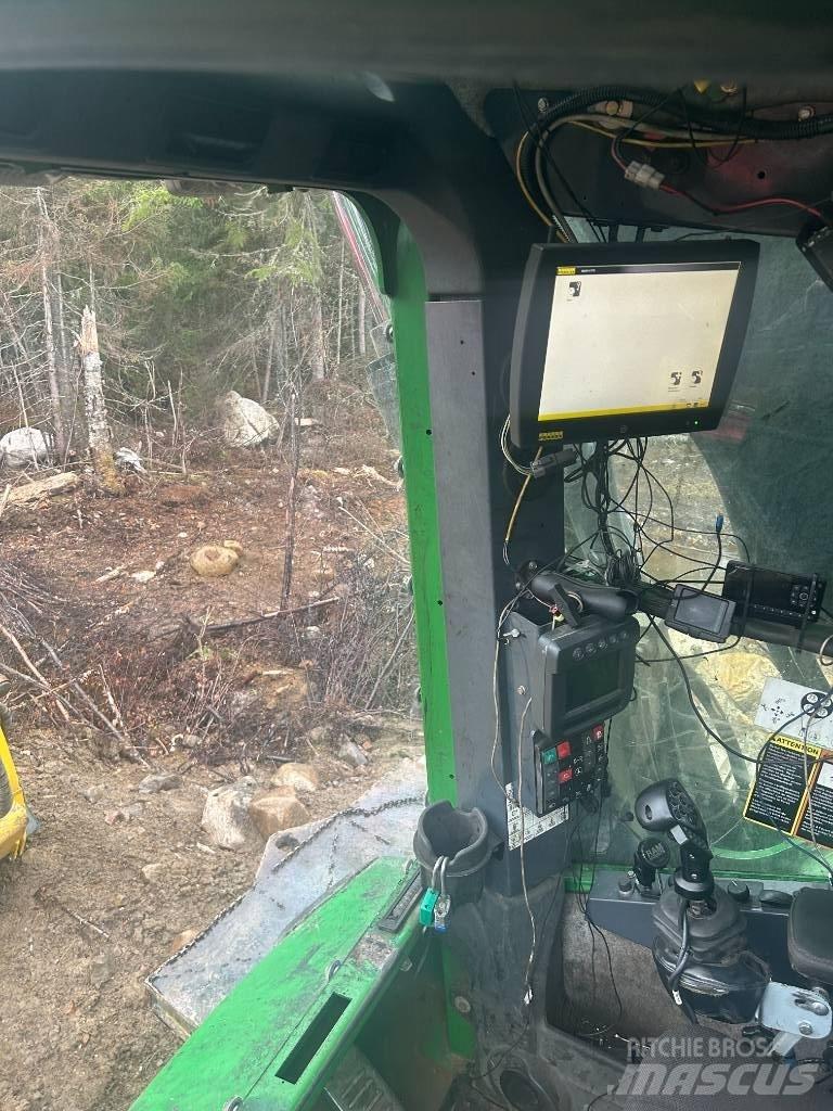 John Deere 903 K Betakarítók