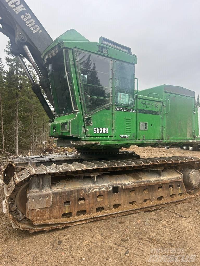 John Deere 903 K Betakarítók