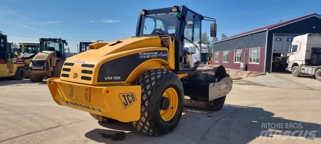 JCB VM 132 Talajtömörítő gépek