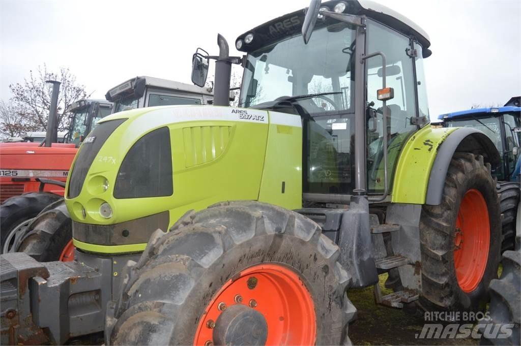 CLAAS Ares 697 ATZ Traktorok