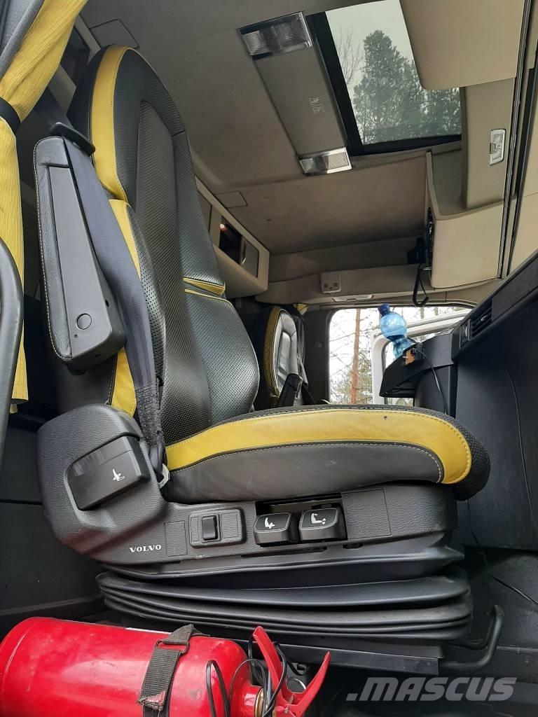 Volvo FH 16 Rönkszállító teherautók