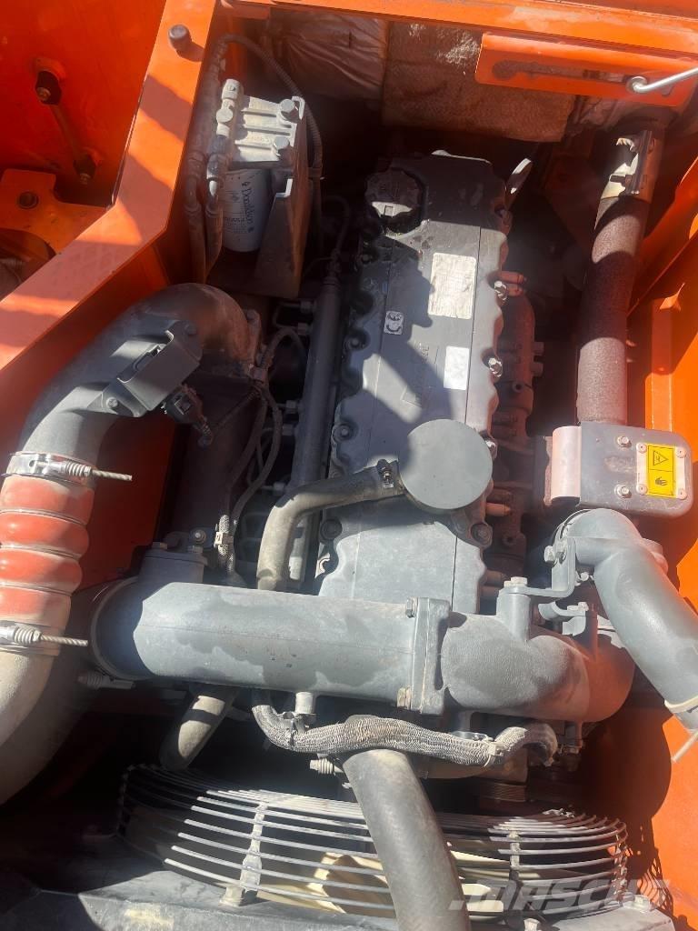 Doosan 235 LCR Lánctalpas kotrók