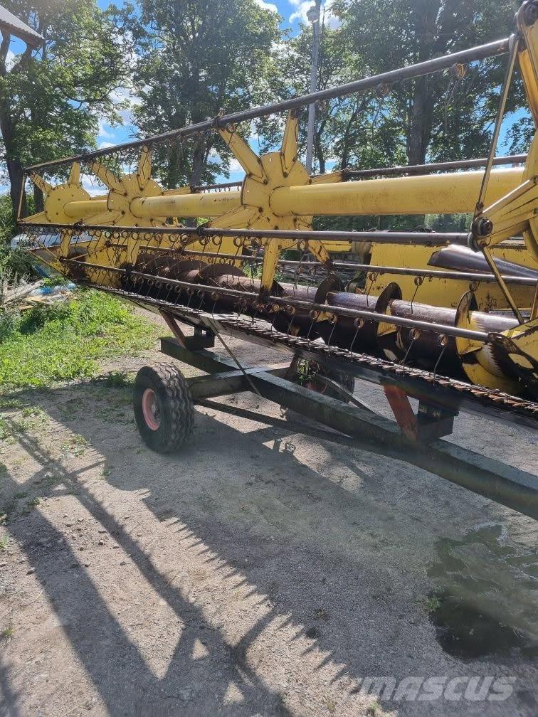 New Holland 8070, 20” Kombájnok