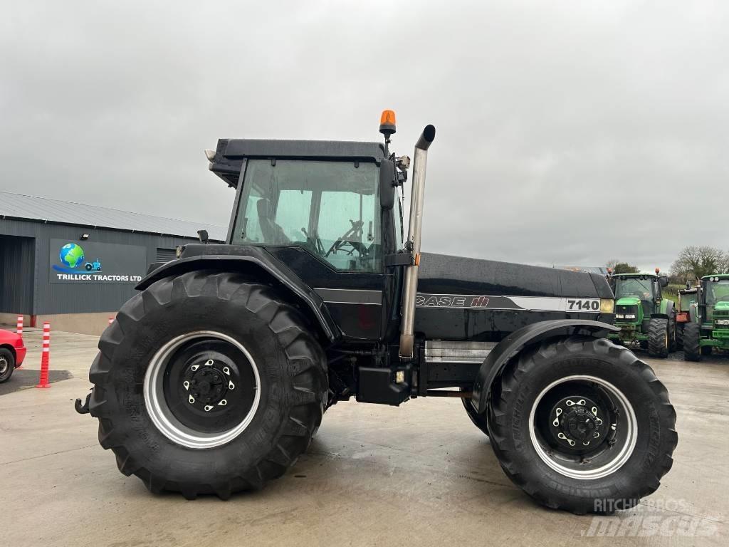 CASE 7140 Traktorok