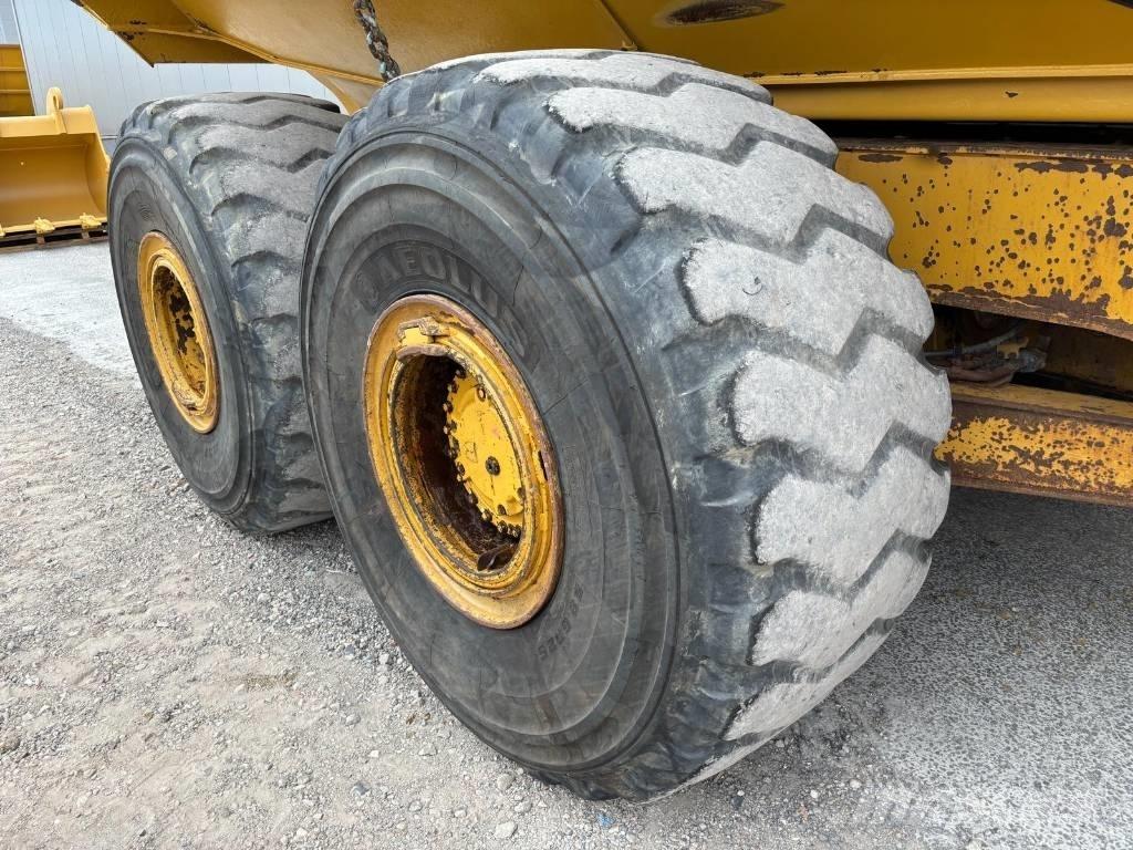 CAT 745 C Csuklósdömperek