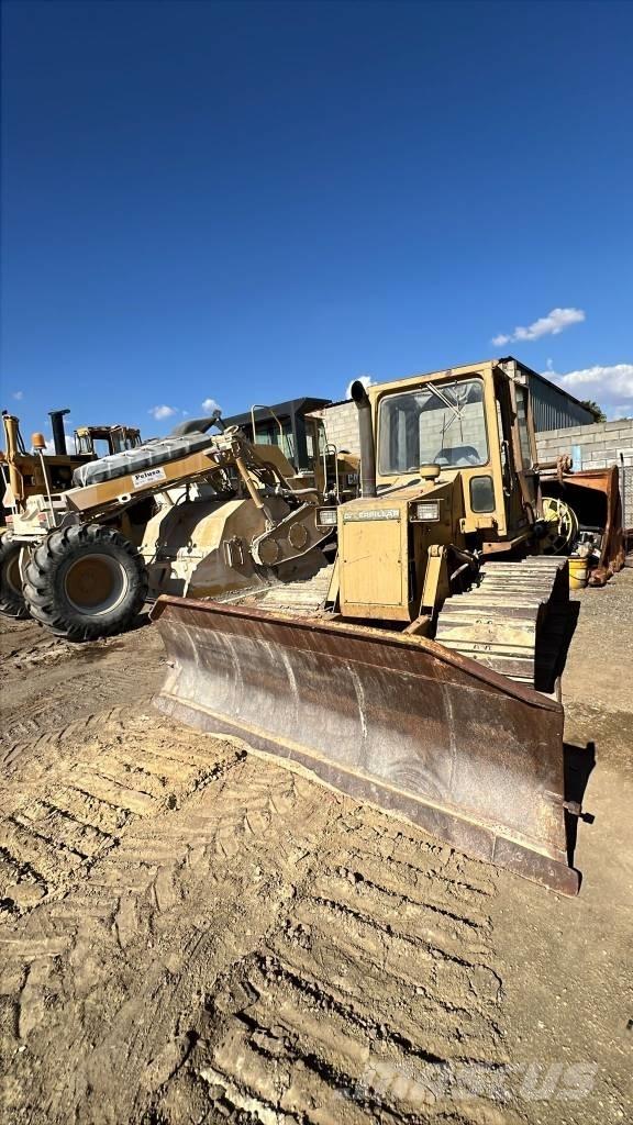CAT D 4 C lánctalpas dózerek