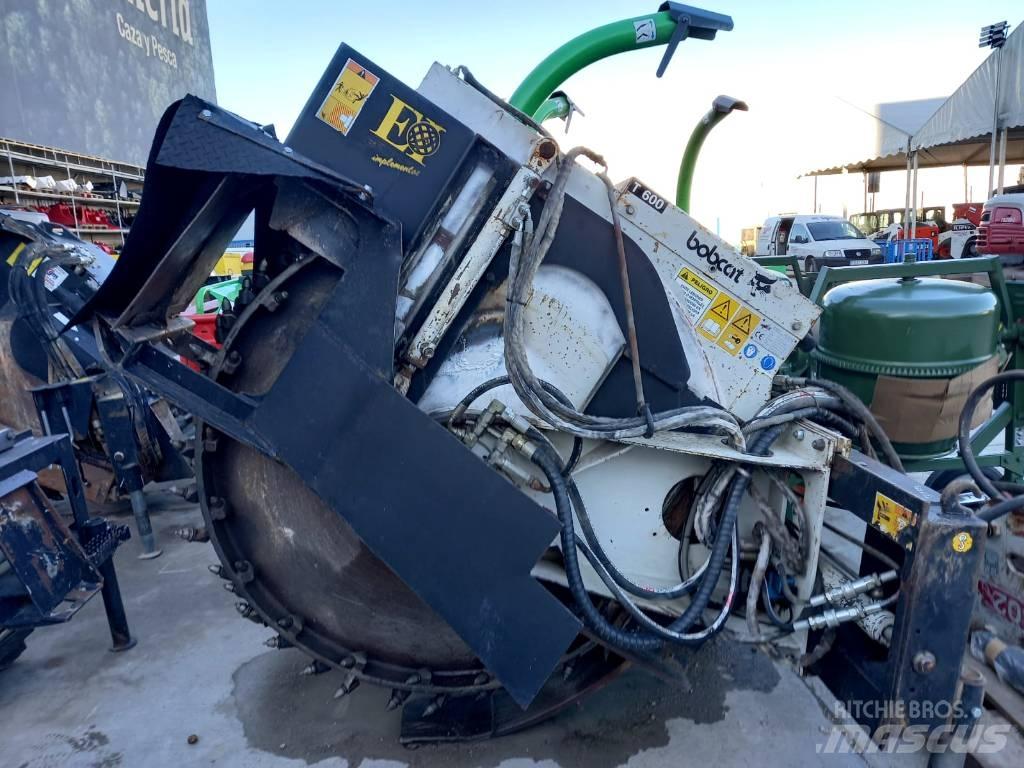 Simex T-600 Árokásók