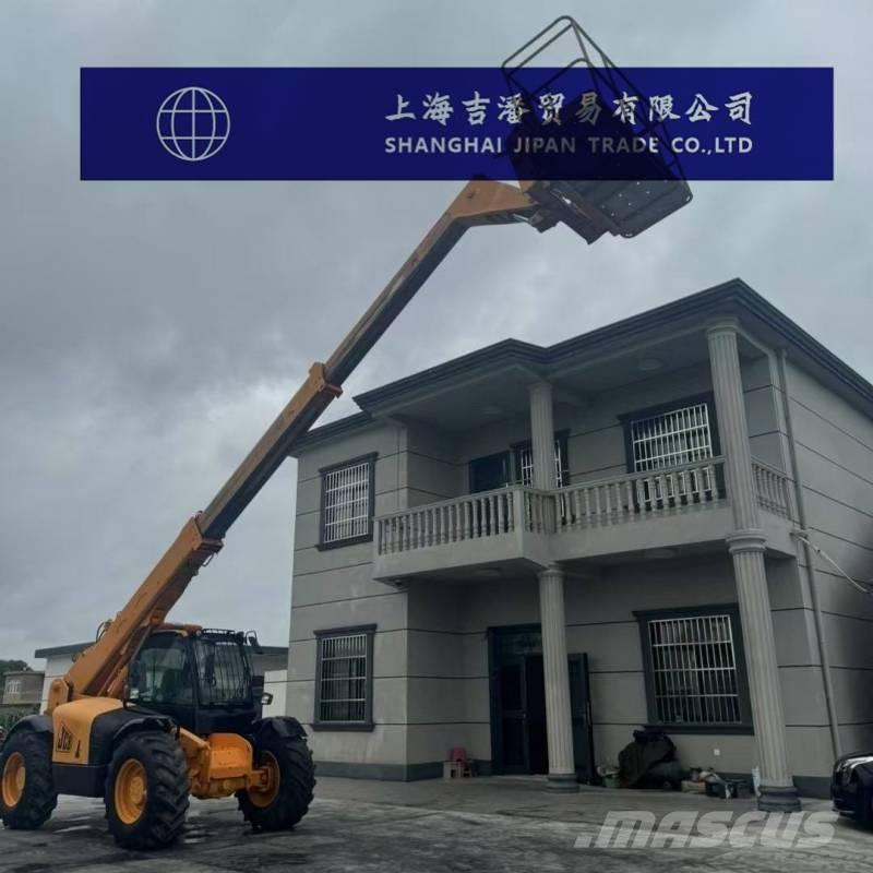 JCB 535-95 Teleszkópos rakodók