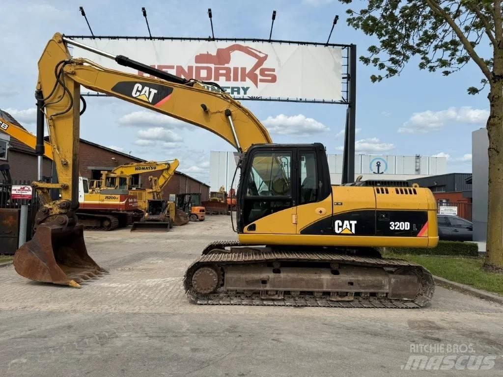 CAT 320DL Lánctalpas kotrók