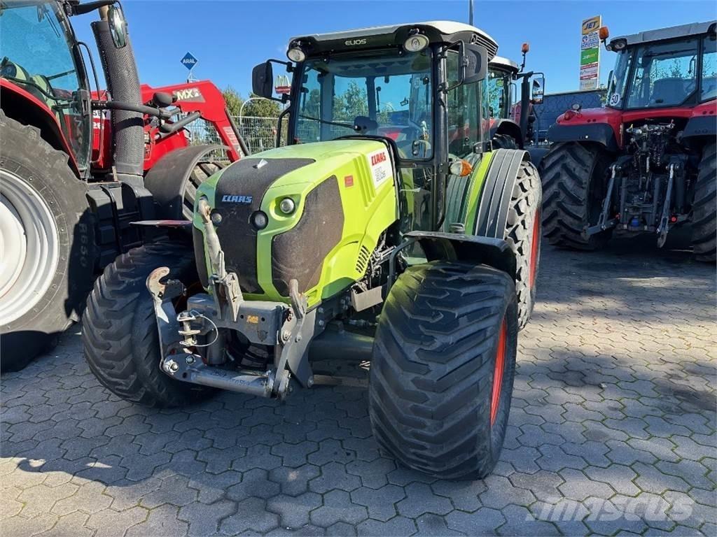 CLAAS Elios 220 Traktorok