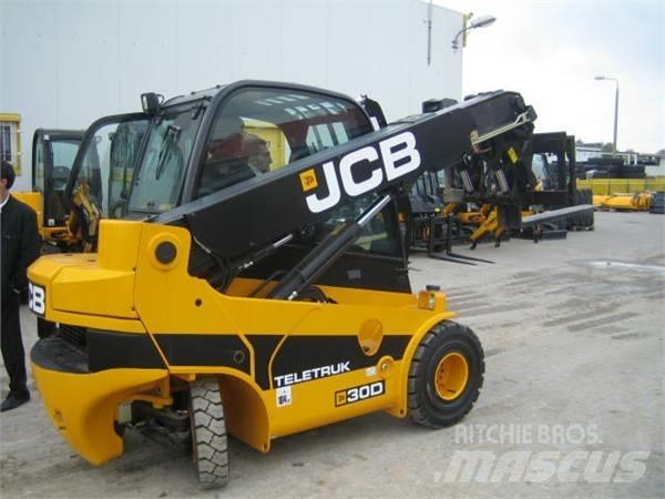 JCB TLT35T61175027 Alacsony emelőkocsi