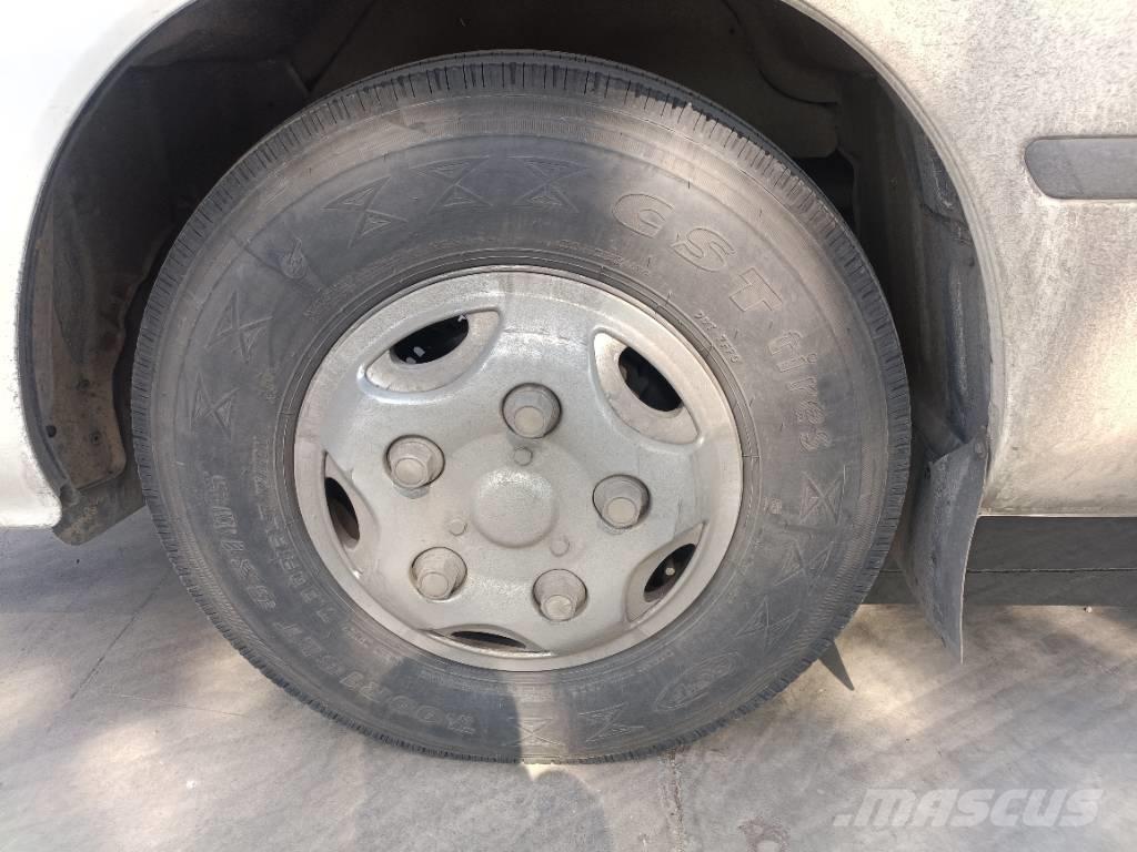 Toyota Coaster Bus Mini buszok