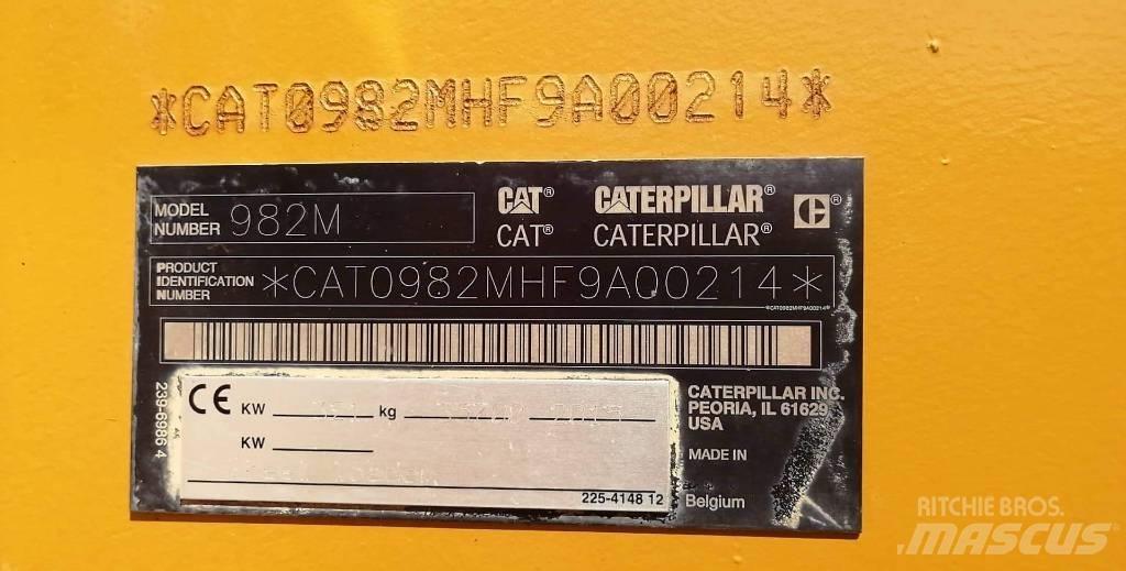 CAT 982 M Gumikerekes homlokrakodók