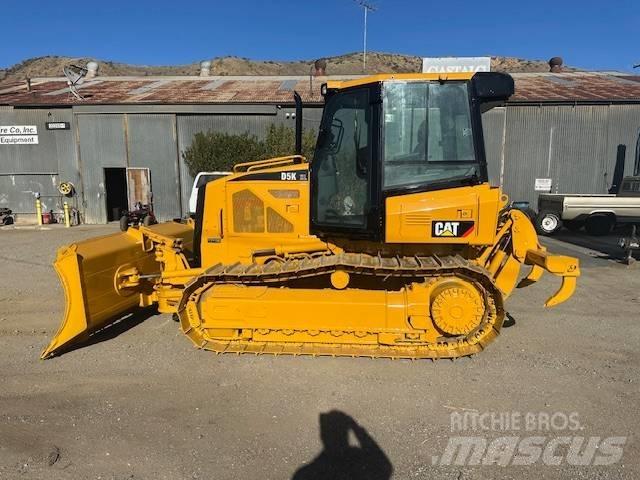 CAT D 5 lánctalpas dózerek