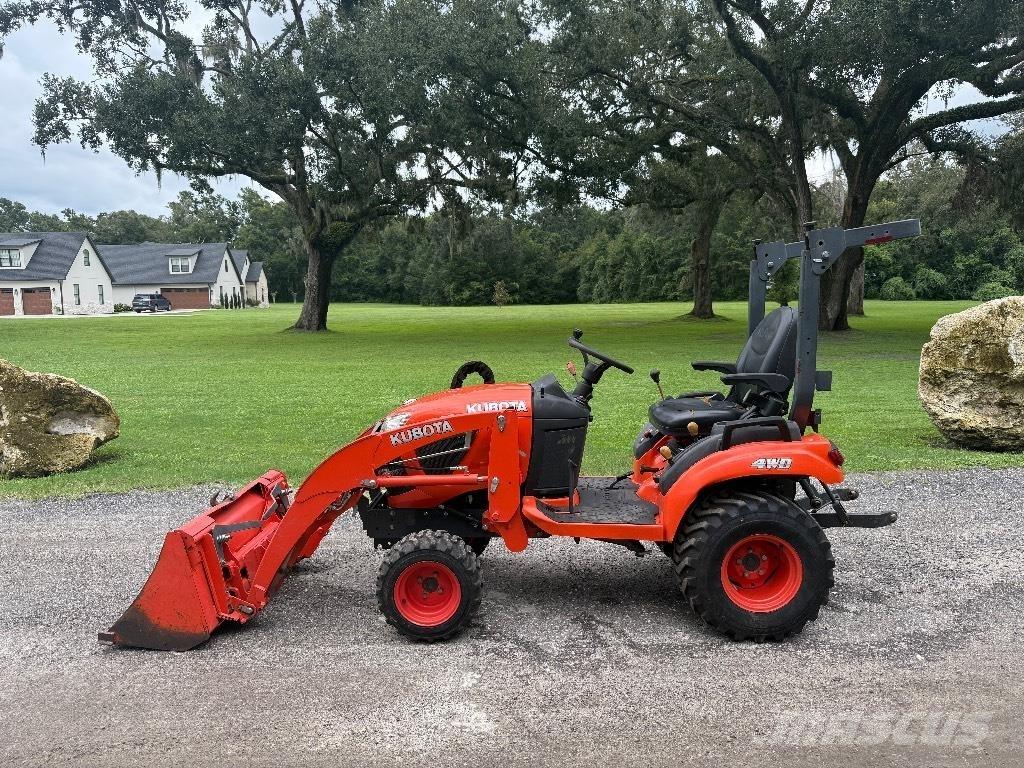 Kubota BX2380 Traktorok