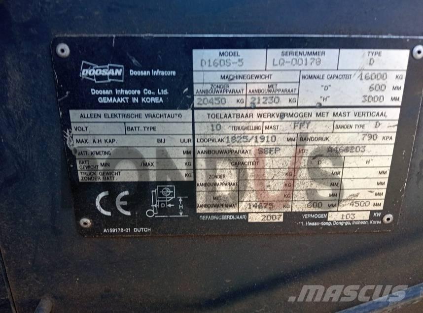 Doosan D160S-5 Dízel targoncák