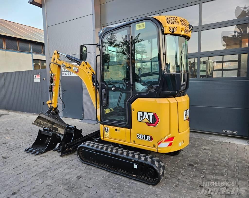 CAT 301.8 Mini kotrók < 7t