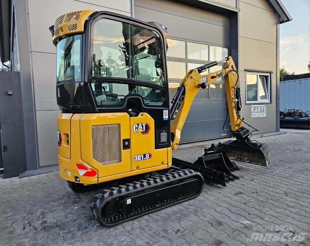 CAT 301.8 Mini kotrók < 7t