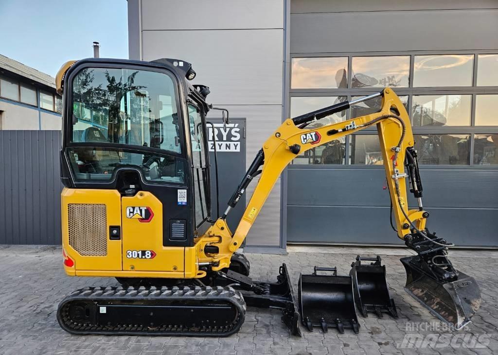 CAT 301.8 Mini kotrók < 7t