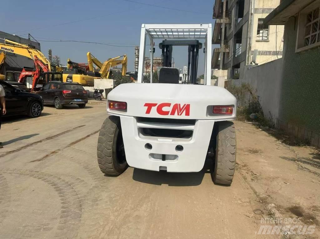 TCM FD 100 Z8 Teleszkópos rakodók