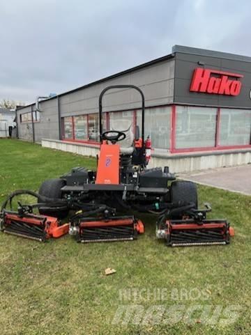 Jacobsen 305 Golfpálya fűnyírók