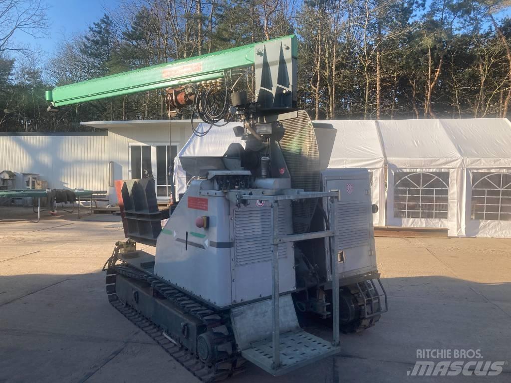  Handytrack Teleszkópos rakodók
