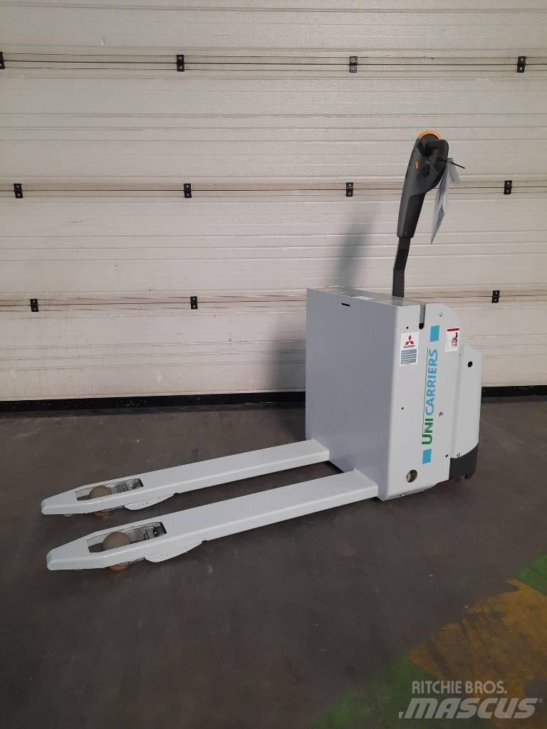UniCarriers PLL180 Alacsony emelőkocsi