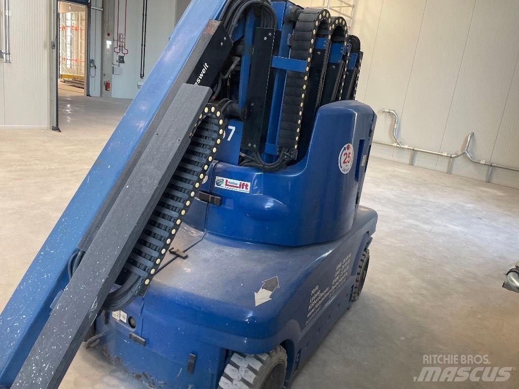 JLG Toucan 1210 Karos emelők