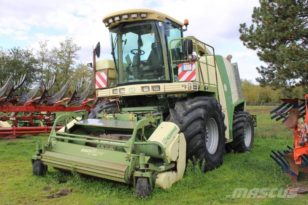 Krone Big X V12 Önjáró szecskázók