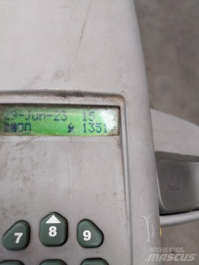 UniCarriers PLL 200 Alacsony emelőkocsi
