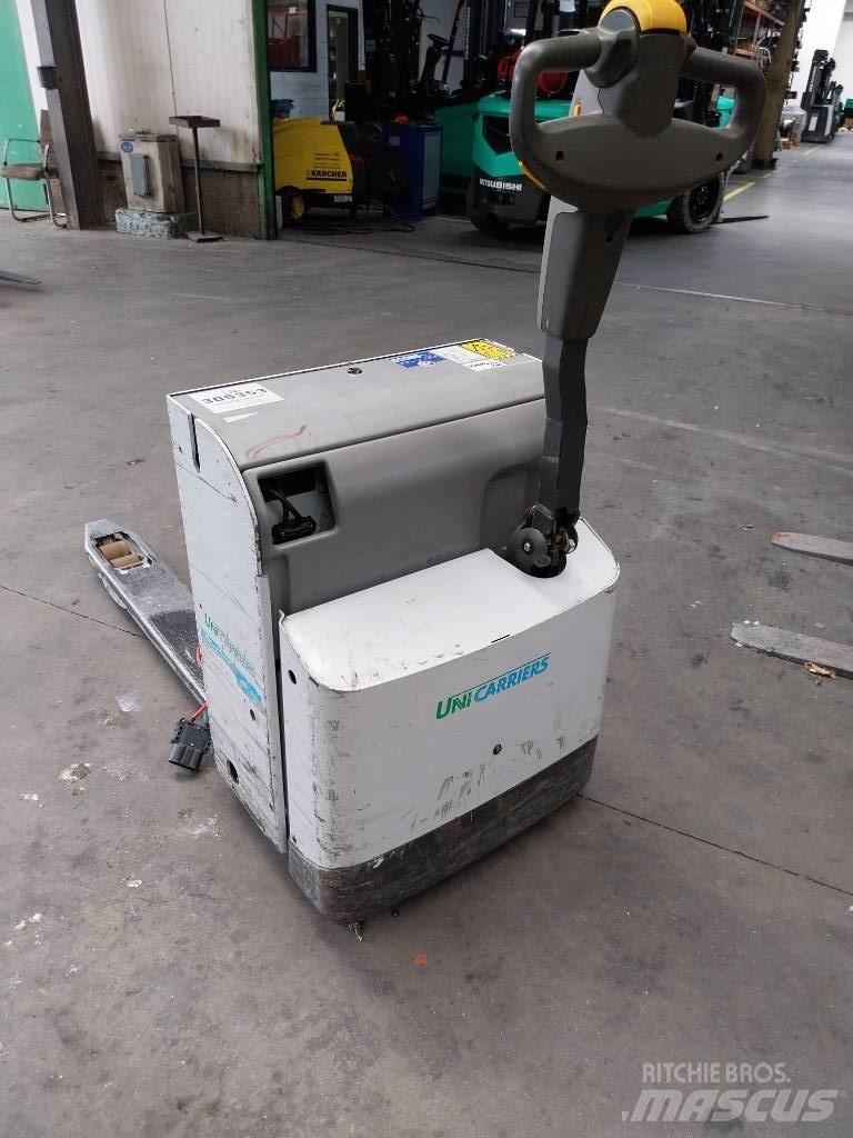 UniCarriers PLL 200 Alacsony emelőkocsi