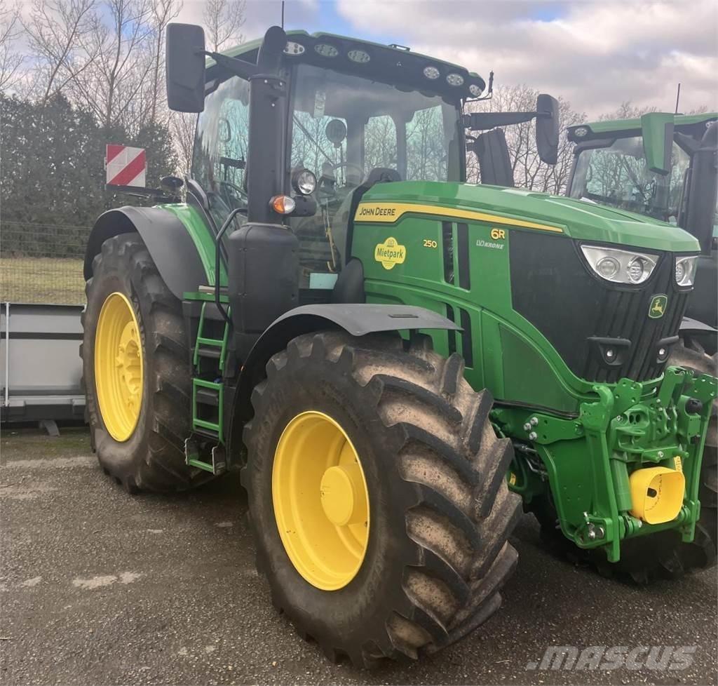 John Deere 6R 250 Traktorok