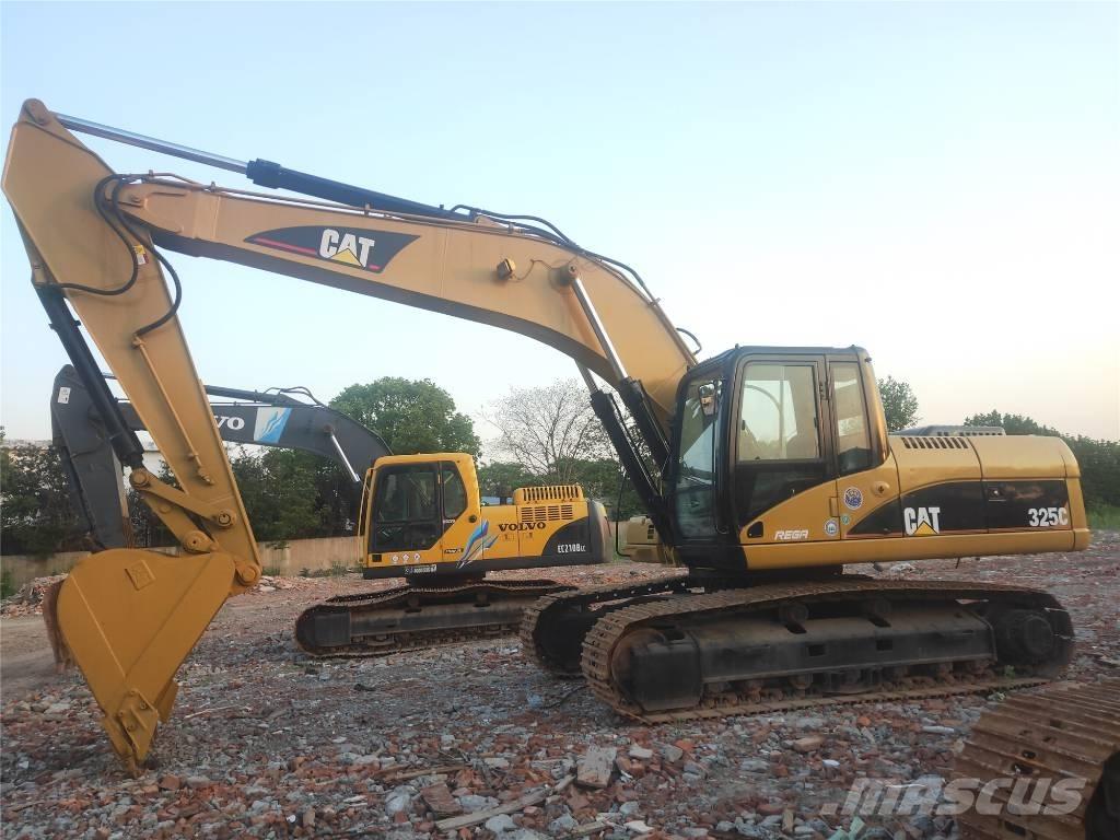 CAT 325C Lánctalpas kotrók