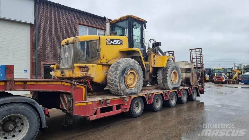 JCB 456 Gumikerekes homlokrakodók