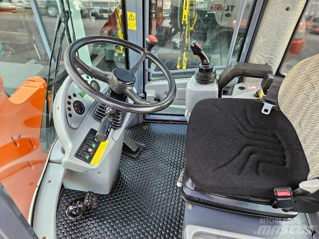 Terex tl65 Gumikerekes homlokrakodók