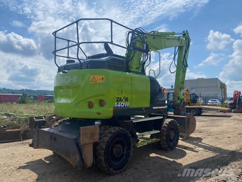 Hitachi ZX 145 W-6 Gumikerekes kotrók