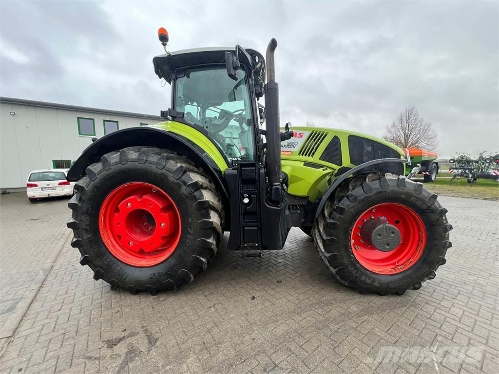 CLAAS Axion 930 Traktorok