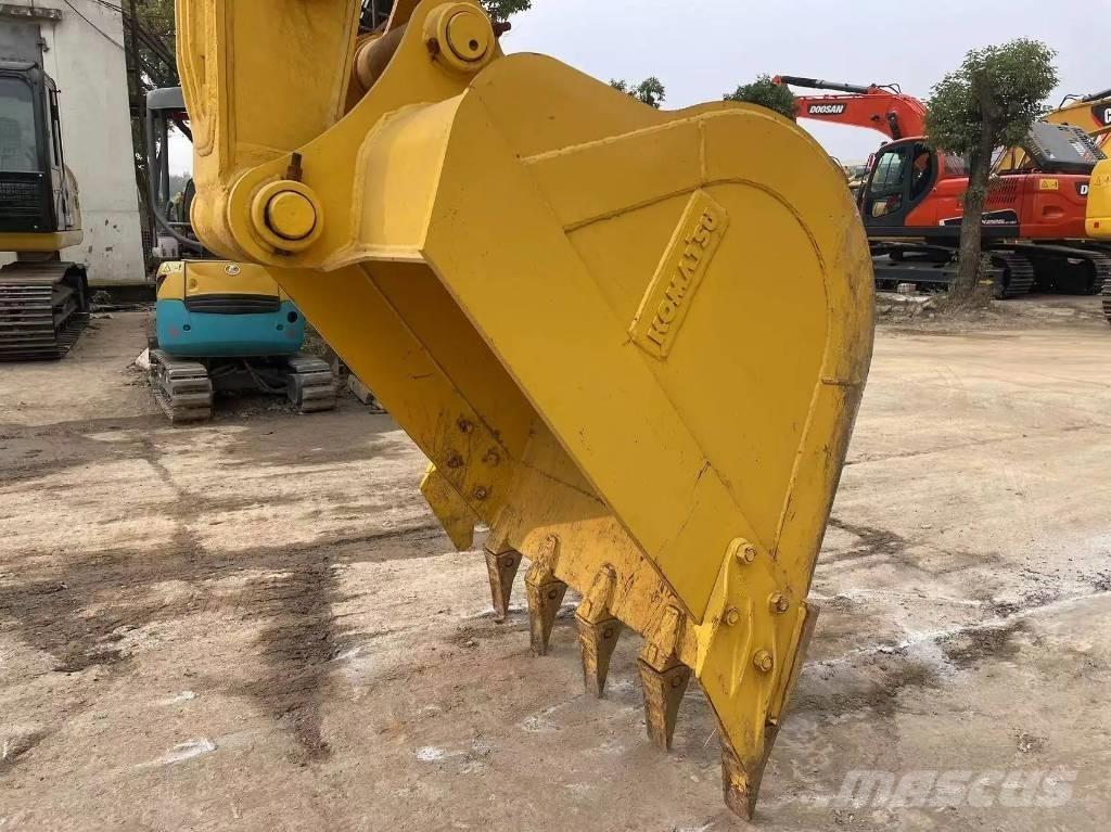 Komatsu PC240-8 Lánctalpas kotrók