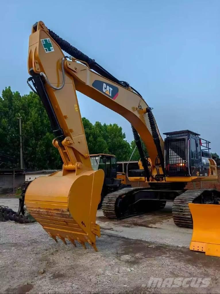 CAT 340 D L Lánctalpas kotrók