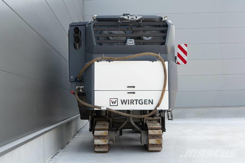 Wirtgen W 220 FI Aszfalt marók