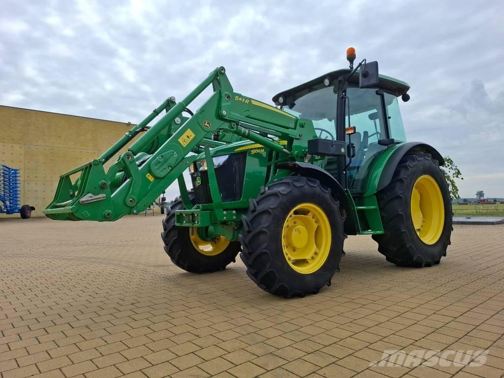 John Deere 5100M Traktorok