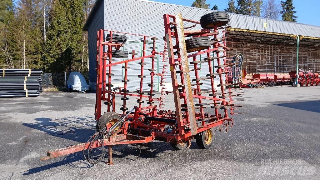 Väderstad NZ    7,4m Borona